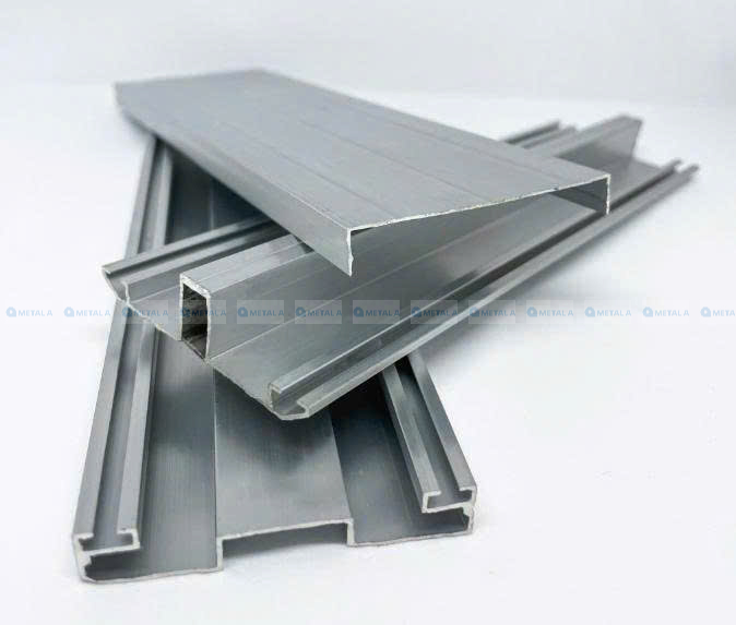 MTA-Nẹp trang trí