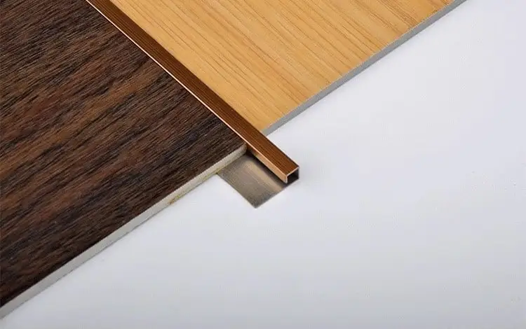 Nẹp góc vuông trong