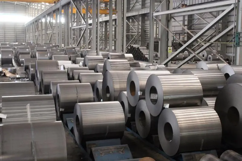 Ngành thép trong nước “ấm lên”, thế giới tiếp tục hạ nhiệt