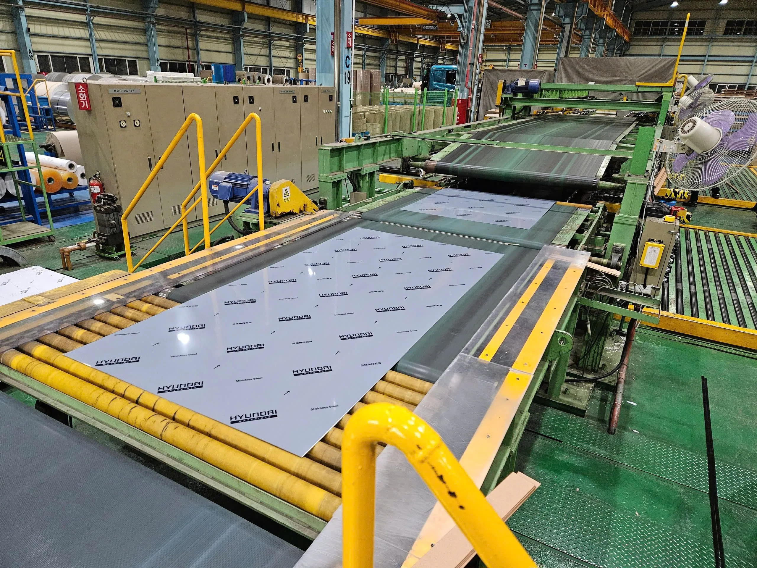 KHẲNG ĐỊNH CHẤT LƯỢNG – INOX HL HYUNDAI MATERIAL: THƯƠNG HIỆU MỚI, ĐẲNG CẤP KHÔNG MỚI (TEL +82-2-562-8772 (Dir) / Fax +82-2-562-8779 / Mobile +82-10-8875-6238)