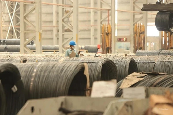 Thị trường thép miền Trung chậm nhịp ngày 1/10: Tôn mạ & ống thép tiêu thụ yếu, cầu chưa hồi phục