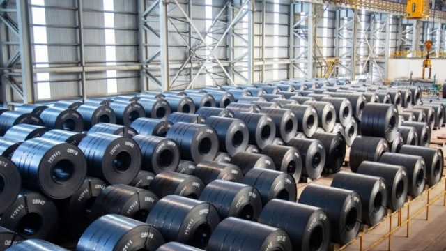 Giá thép hôm nay 30/1: Quặng sắt hồi phục nhờ kỳ vọng vào các nhà máy gia tăng sản xuất